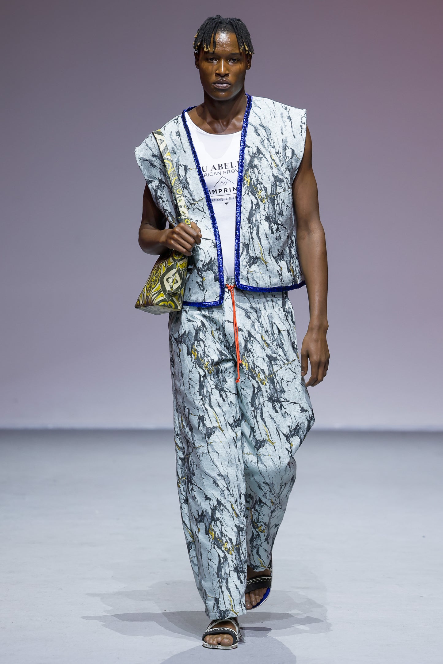 Umxwayo the printed leather bag