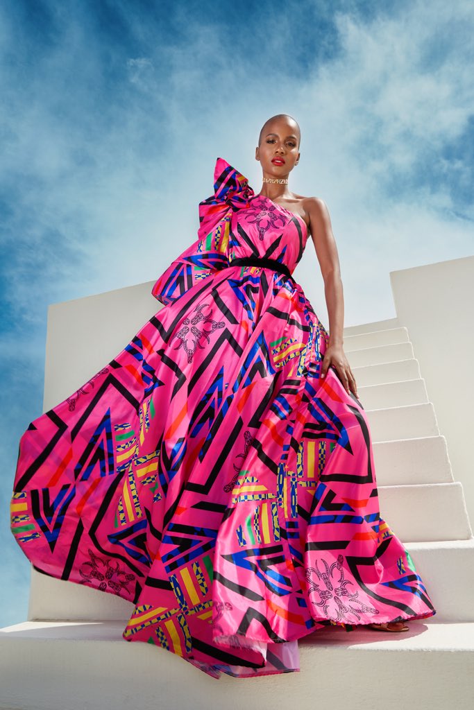 The Queen Dress