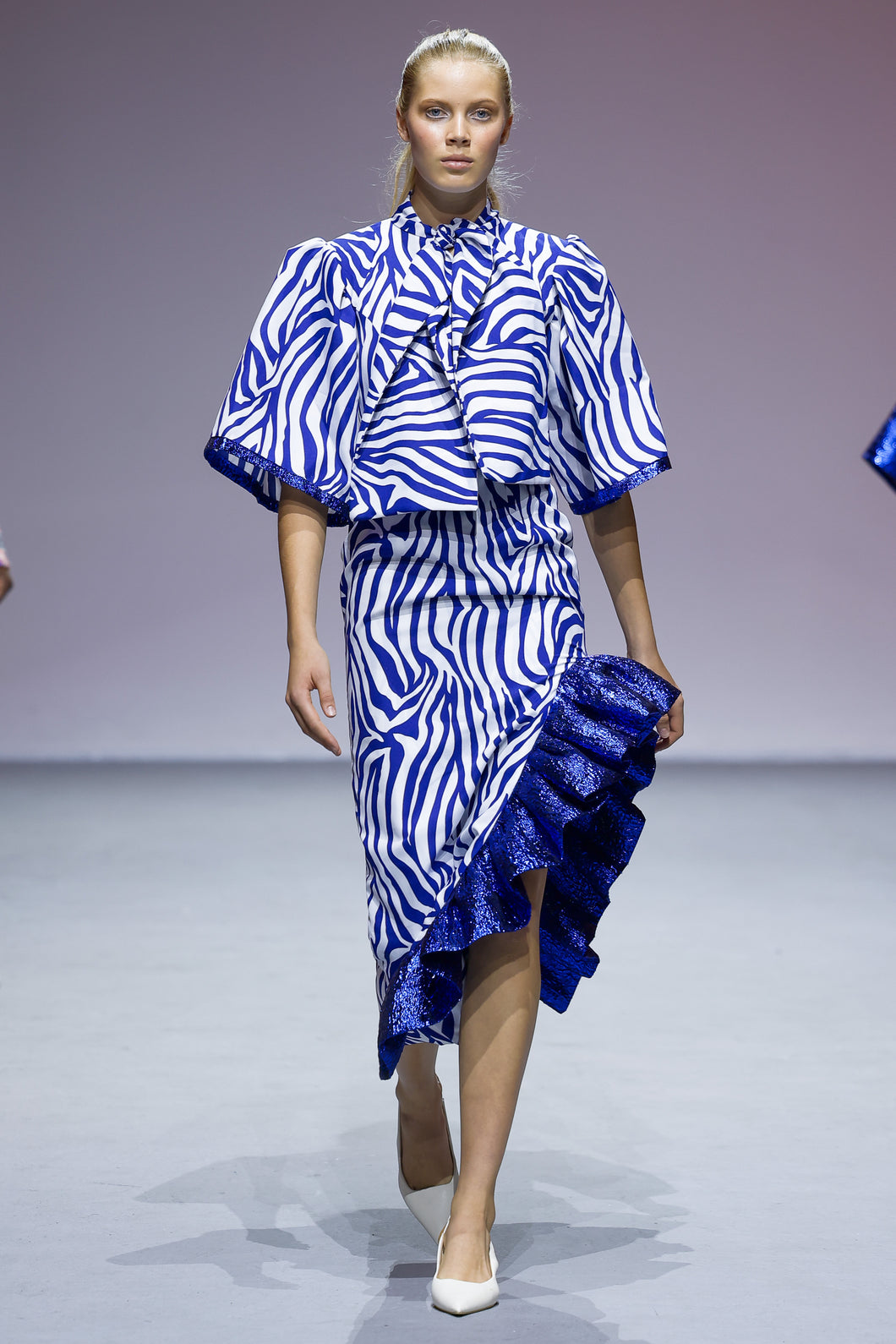 Our Roots The playful lady dress