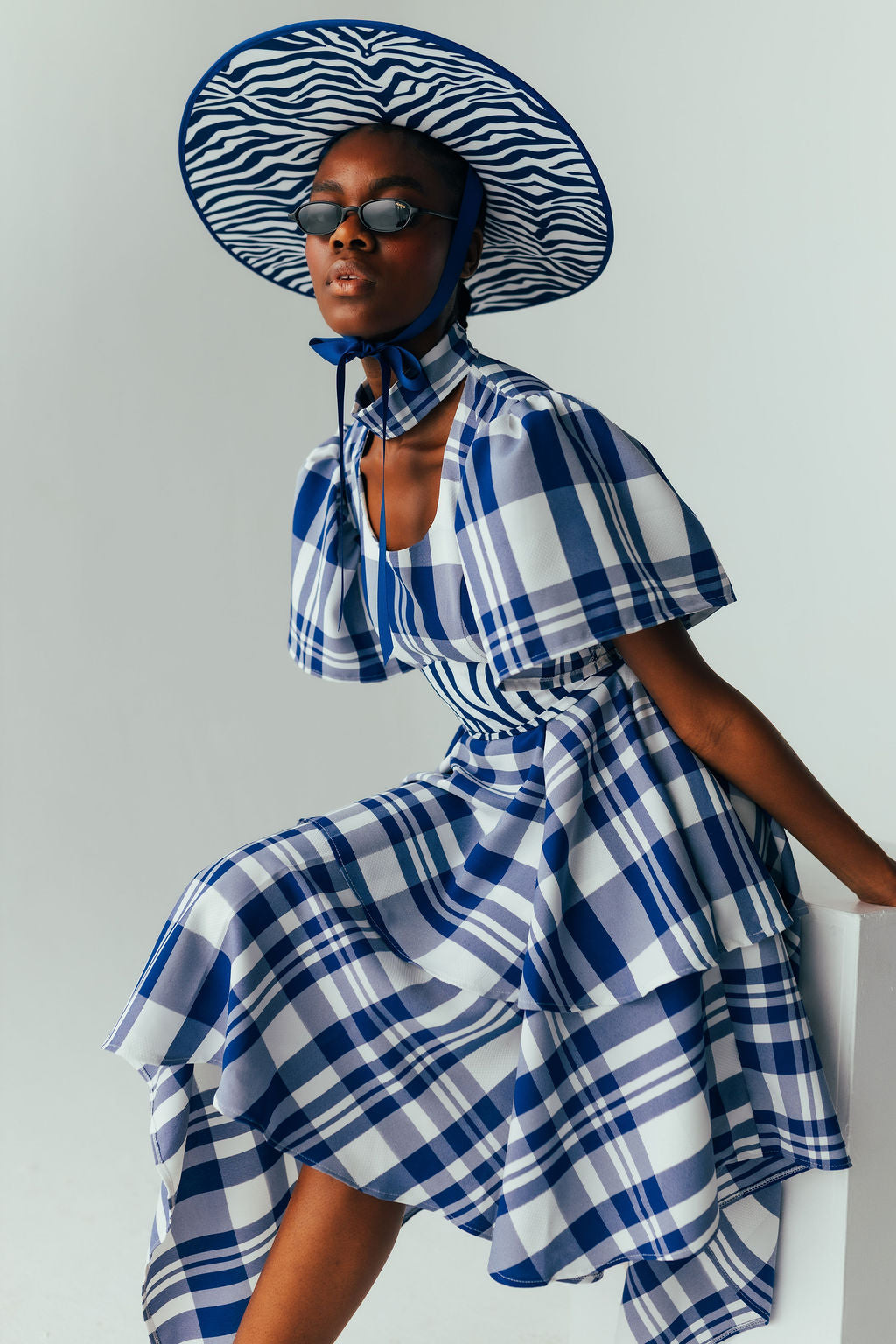 OUR ROOTS : Joy in a dress
