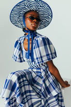 Load image into Gallery viewer, OUR ROOTS : Joy in a dress
