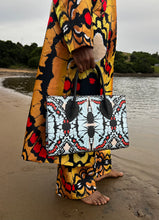Load image into Gallery viewer, INDALO KaSomandla TOTE
